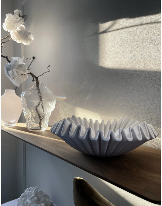Ruffle Bowl-White